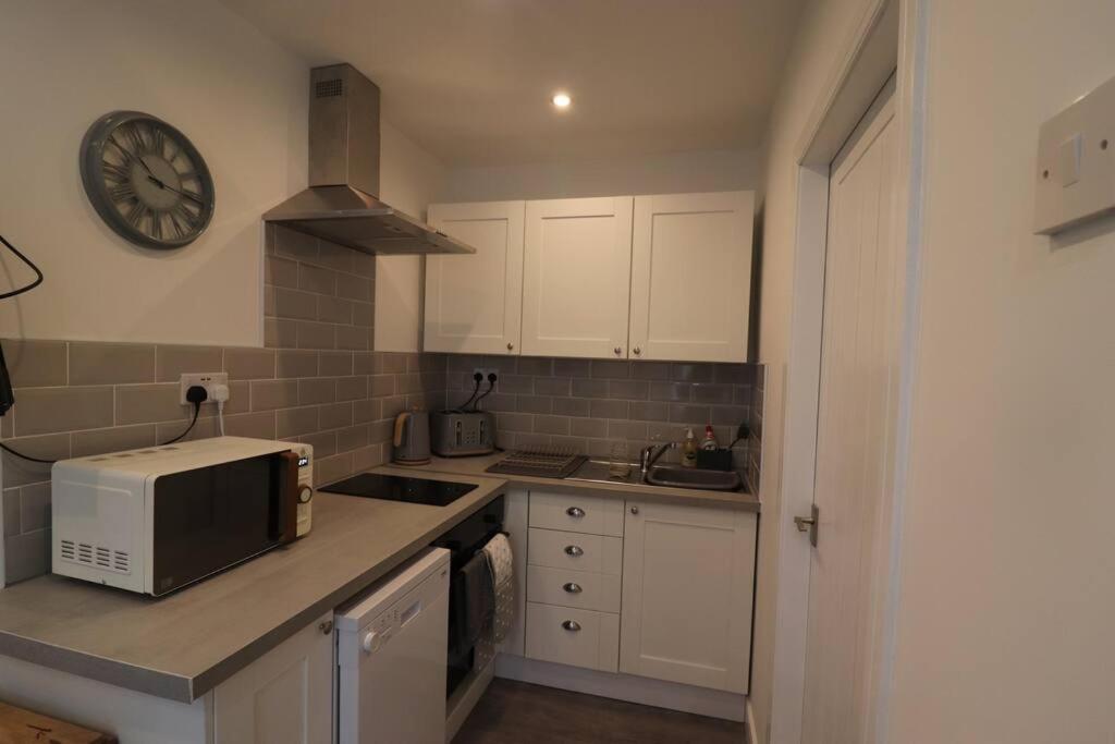 Cosy Two Bedroom First Floor Apartment Birmingham Exterior foto